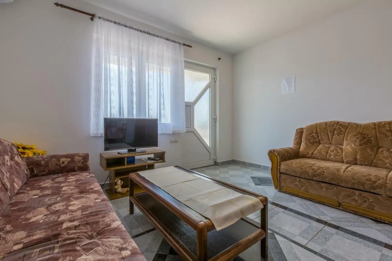 Apartments Slavica Dramalj