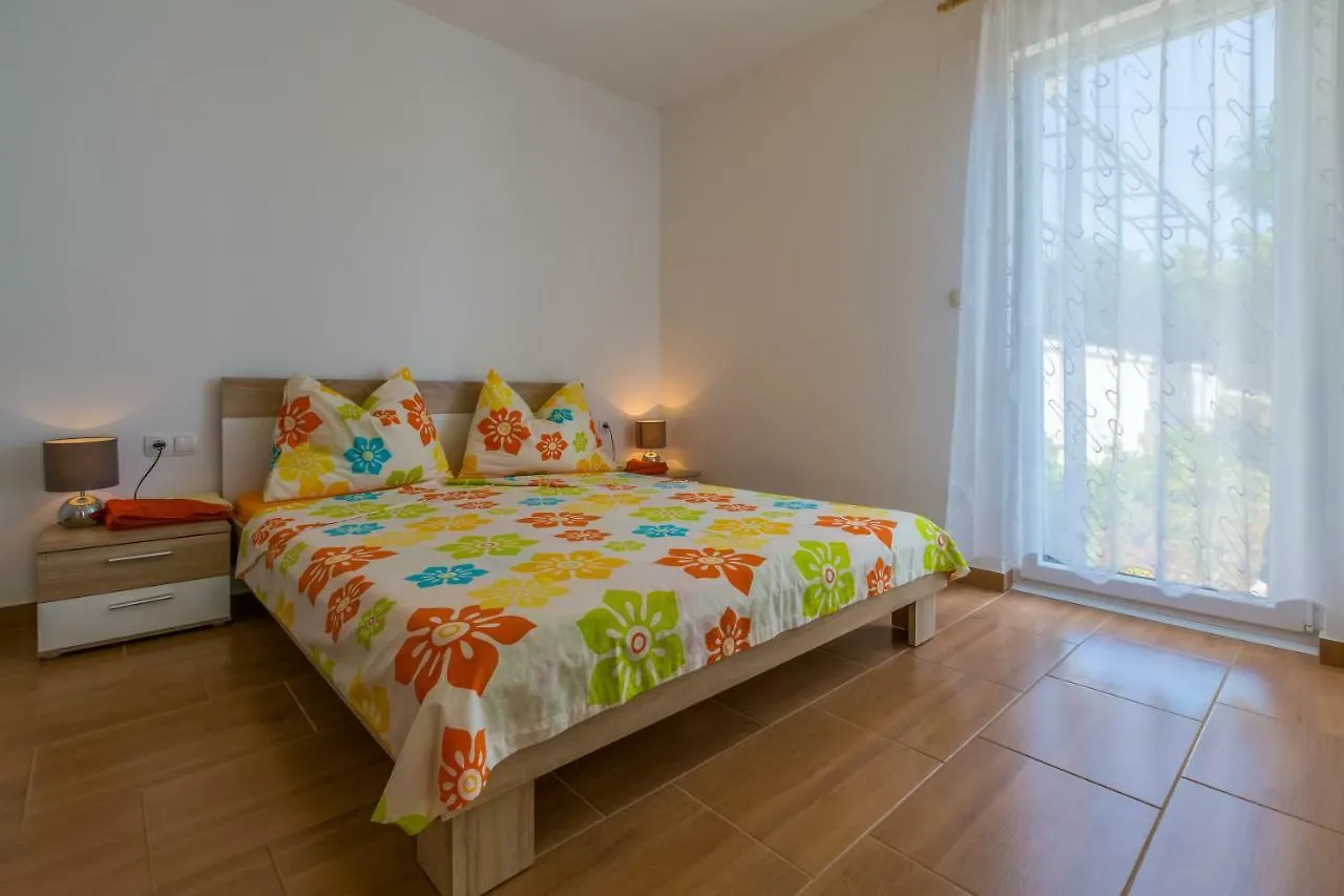 Apartments Slavica Dramalj