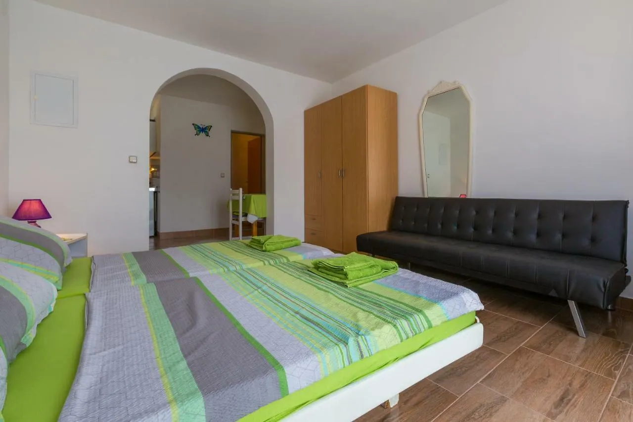Apartments Slavica Dramalj