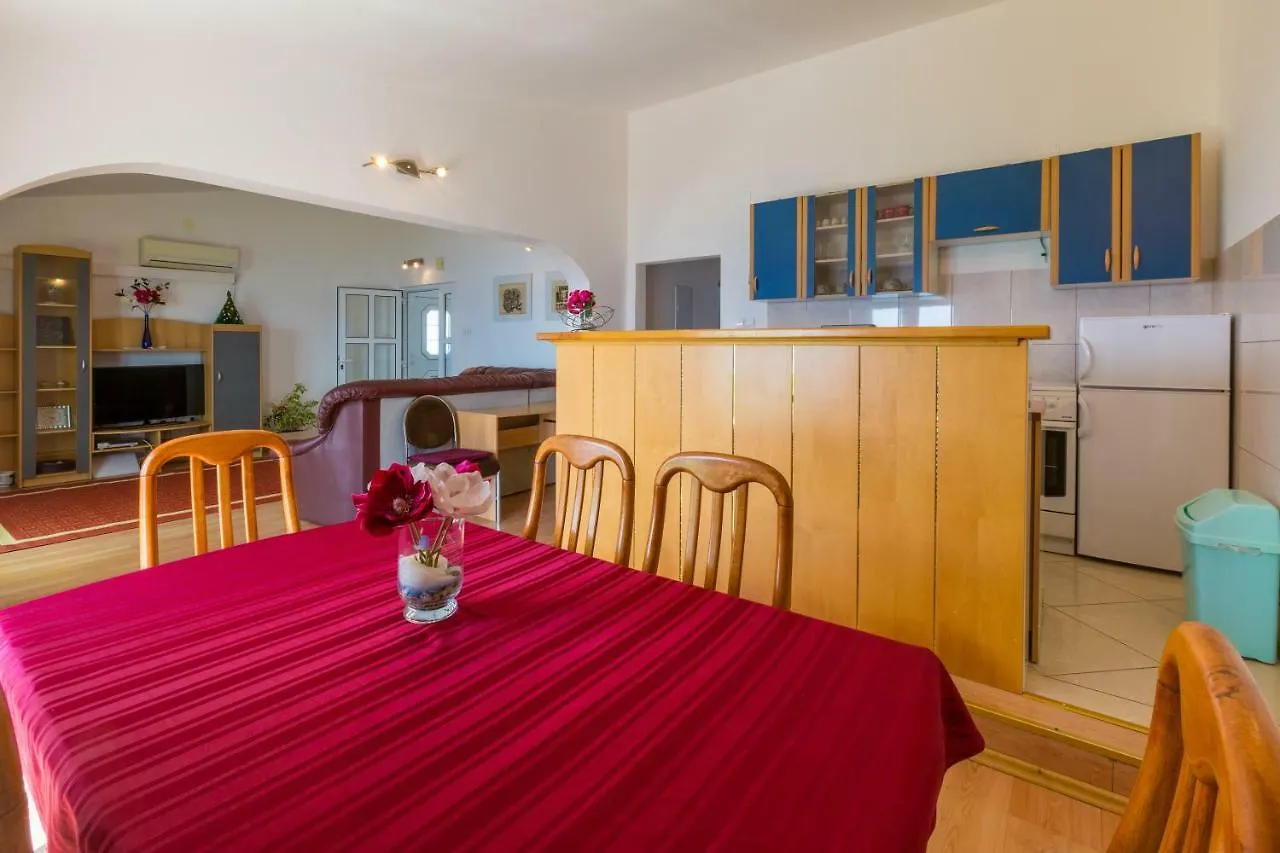Apartments Slavica Dramalj