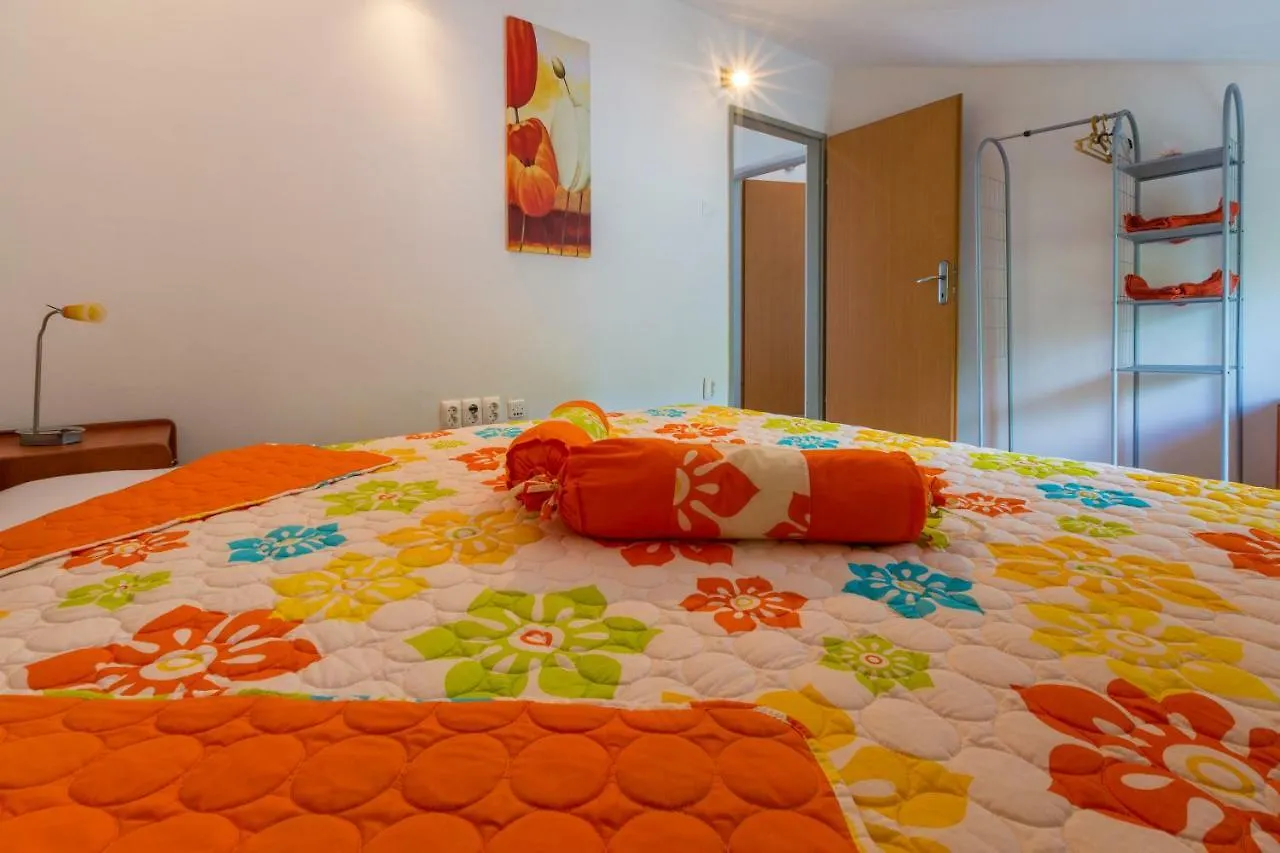 Apartments Slavica Dramalj