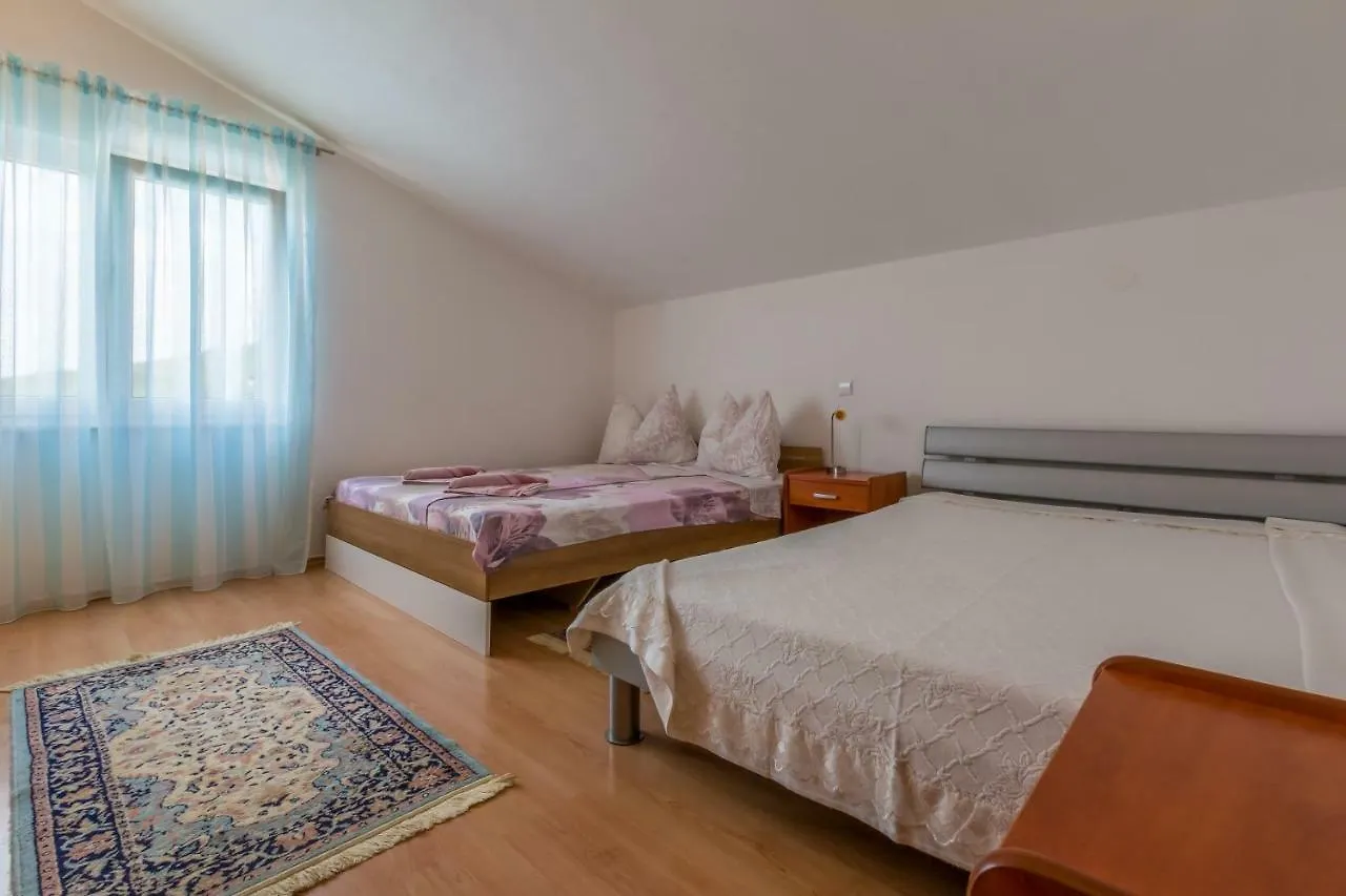 Apartments Slavica Dramalj