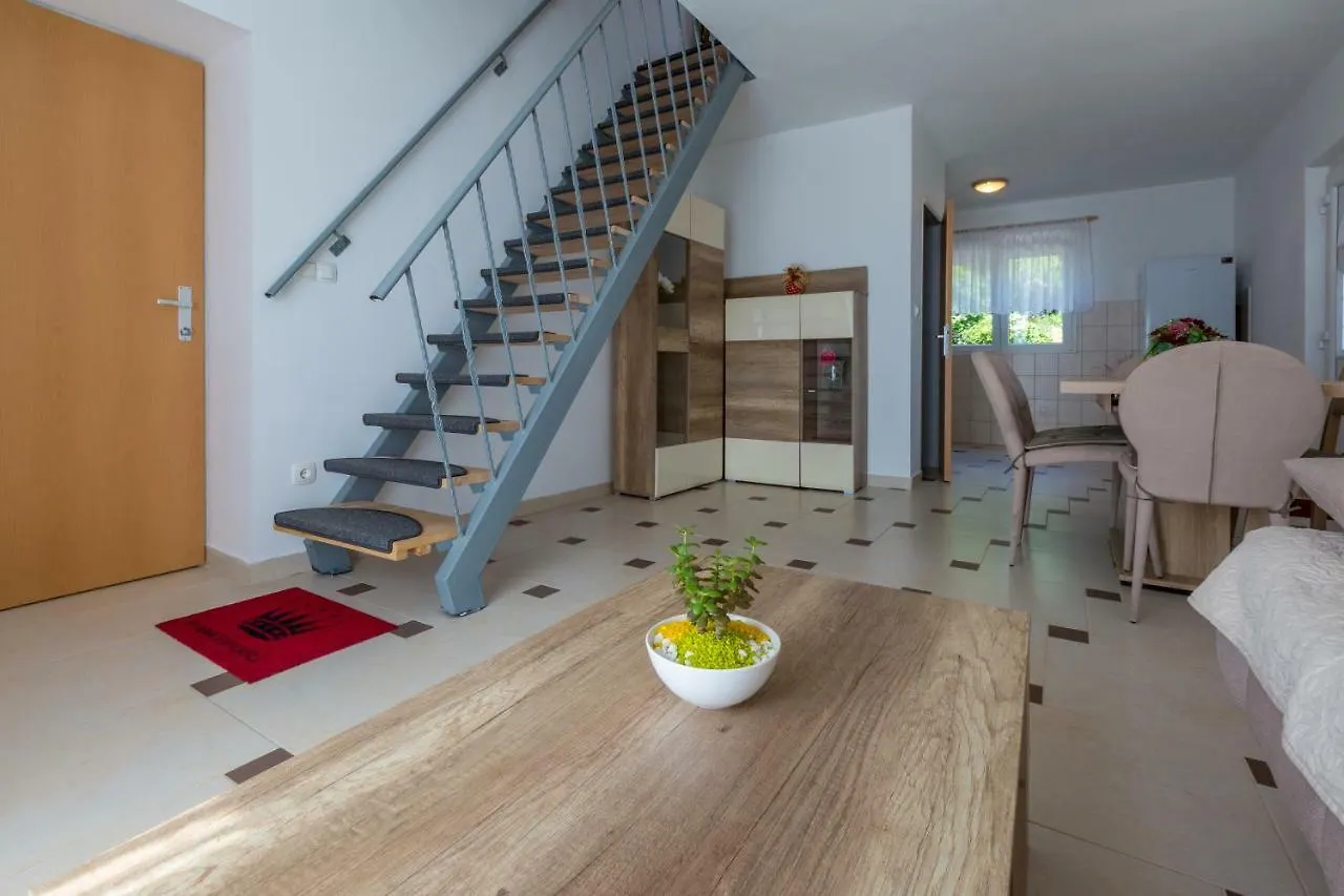 Apartments Slavica Dramalj Kroatien